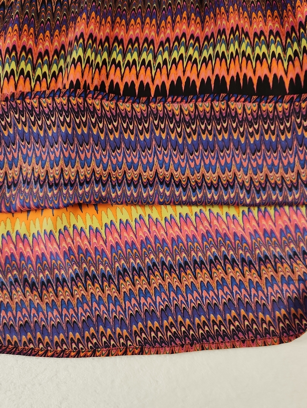 Kensie Mini Skirt Multicolor Zig Zag Pattern and Elastic Waistband Size M - Picture 12 of 16